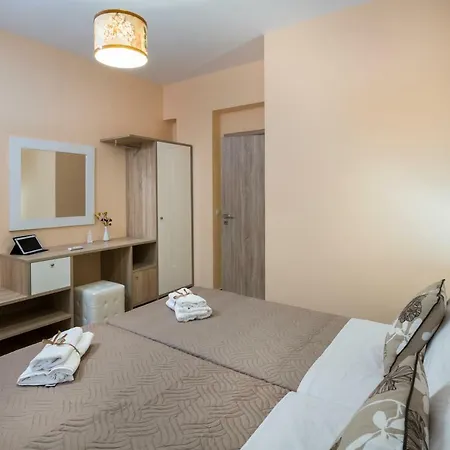 Georgia Sunset Apartment Trakhilos