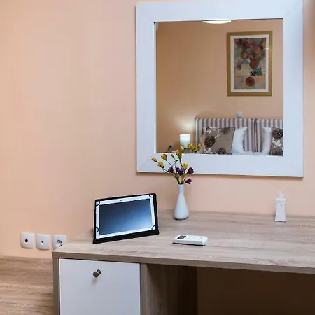 Georgia Sunset Apartment
